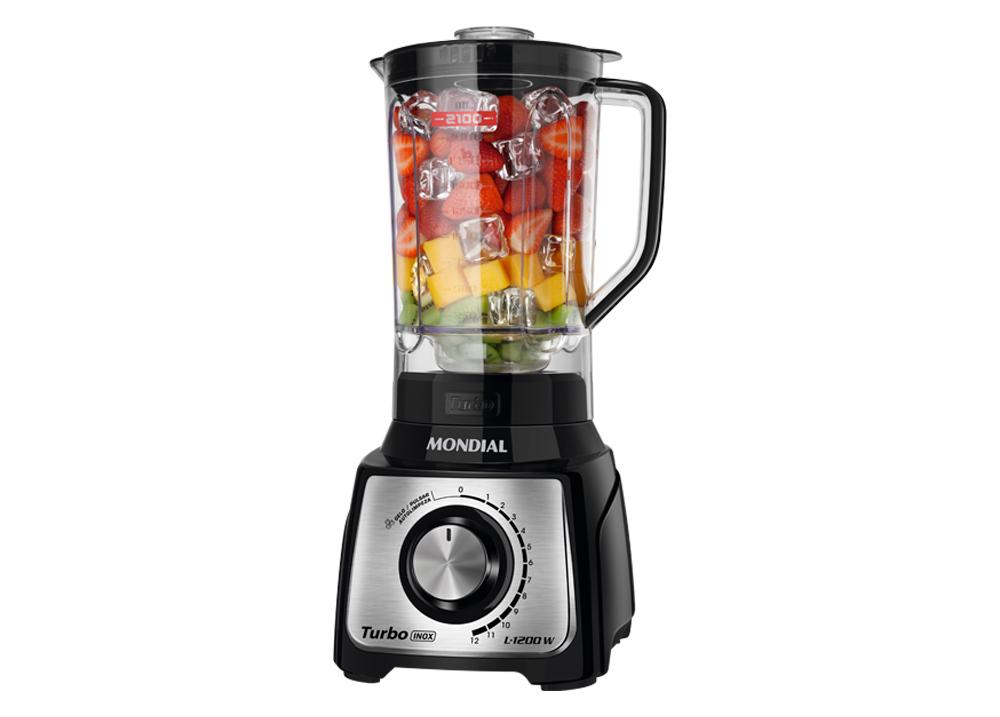 Modelo L-1200 BI
- 1200W de Potencia, Cuchilla com 6 laminas de acero inox
- Tapa con encaje rápido, Jarra tamaño família 3L
- Asa ergonómica, 12 velocidades , Pulsar/autolimpeza/hielo
- Panel en plata, Botón metalizado
- Base estable con diseño rectilíneo.

1200W de potencia. Muele incluso alimentos duros como hielo, frutas congeladas, zanahorias o coco. Es la batidora más potente de Mondial.
• SUPER COPA ULTRA RESISTENTE 3 L
Vaso tamaño familiar, resistente a caídas y rayones y no coge olor. Prepara grandes cantidades de zumos, batidos y recetas.
• 12 velocidades + pulsar: Proporciona una mezcla consistente y homogénea al moler todo tipo de ingredientes.
• Función de autolimpieza: Ayuda a limpiar el vaso de la batidora y, en particular, sus cuchillas. Para ello, llena el vaso hasta la mitad con agua y un poco de detergente. Luego gire la perilla unas cuantas veces hacia el lado del pulsar y ¡listo!
• Filtrar: Entra la fruta, se cuela y sale el jugo o salsa filtrada. Retire toda la semilla dejando sus jugos listos.
CUCHILLAS SUPER AFILADAS, SISTEMA DE COLOCACIÓN RÁPIDA, TAPA MEDIDORA DE 40 ml, BASE ANTIDESLIZANTE SEGURA Y PROTECTOR DE HILOS: Batidora rápida, práctica y de fácil montaje. Las 6 cuchillas brindan una mezcla consistente y uniforme al picar ingredientes. La tapa tiene el vaso dosificador extraíble de 40 ml, que permite añadir ingredientes sin apagar el aparato. La base antideslizante aporta seguridad ya que evita que la batidora se deslice durante el uso.