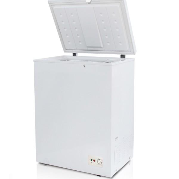 Freezer Horizontal
- Alcance de temperatura hasta -24°
- 1 Tapa.
- Bajo consumo
- Doble Función (Freezer y Refrigeración)
- Control mecánico
- Con Llave
- 1 Cesto de almacenamiento extraíble
- Luz indicadora de Encendido
- Frio Húmedo Tropicalizado T
- Chapa esmaltada
- Gas Ecológico. R600
- Clasificación energética A

TÚ ELIGES CÓMO USAR TU FREEZER
DUAL FUNCTION
Control de temperatura que permite congelar o refrigerar los alimentos.

CONGELA MÁS RÁPIDO
POWERFULL FREEZING
Congelamiento rápido que permite mantener los nutrientes de las comidas

CONGELA DE MANERA HOMOGÉNEA
FAST FREEZING
Las tuberías de congelamiento D+ mantienen la comida fresca con congelamiento rápido.

MOTOR COMPRESOR DE ALTA EFICIENCIA
Consumo bajo de energía.

DISEÑO INTERIOR
Con tecnología de sellado sin fugas.
APROVECHA AL MÁXIMO TU ESPACIO

BISAGRAS DELGADAS
Bisagras más delgadas, reduciendo espacio al momento de la instalación.

¿Necesitas espacio adicional? Nuestros congeladores Midea se adaptan a cualquier espacio en tu casa y además, mantienen la comida congelada bajo temperaturas extremas