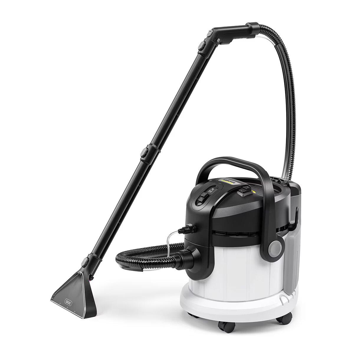 Tipo de producto: Lava-aspiradores (puzzy)
Depósito: Recipiente de agua limpia 4 litros
Recipiente de agua sucia 4 litros 1,8 m
Capacidad de trabajo: Ancho de trabajo mm
Dimensiones: 38,5 (ancho) x 53,5 (alto) x 43 (fondo) cm
Peso: 7,6 kg
Tipo de motorización: Eléctrica a red 220-240 V ~50Hz
Motores eléctricos: Tensión: 230 V
Frecuencia: 50 Hz
Longitud del cable: 6 m
Potencia (W)1,4 kW
Potencia útil40 W
Recomendaciones: Por su propia seguridad trabaje siempre con esta máquina haciendo uso de los EPI (Elementos de Protección Individual) necesarios.

Incluye de serie
Manguera de aspiración: 2 m.
-Tubos de pulverización y aspiración: 2 uds, de 0,5 m, de plástico.
-Boquilla de aspiración para suelos con accesorio para suelos duros: 22,7 cm.
-Boquilla de aspiración en seco/húmedo: Clips para uso en suelos duros y moquetas.
-Boquilla para ranuras.
-Boquilla para tapicerías.
-Detergente para limpieza de alfombras RM 519, 100 ml.
-Filtros de cartucho: una pieza.
-Bolsa de filtro de fieltro: 1 ud.
-Sistema de confort 2 en 1: manguera integrada de pulverización y aspiración.

Equipamiento
-Protección de circulación resistente a los golpes.
-Cómoda asa de transporte 3 en 1.
-Almacenaje de accesorios en el equipo.
-Superficie de almacenamiento para piezas pequeñas.