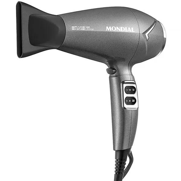 Secador de cabello Mondial Space Shine SC-20 gris con 2.000 watts. Cuenta con tecnología Tourmaline Ion, que brinda brillo y reduce el frizz. Tiene filtro removible para fácil limpieza y rejilla frontal de cerámica que protege y seca el cabello rápidamente. Ofrece 3 niveles de temperatura, chorro de aire frío y 2 velocidades. Incluye anillo para colgar integrado al cable, facilitando su almacenamiento.

TECNOLOGÍA: Tourmaline Ion, proporciona brillo y reduce el frizz
VELOCIDAD: 2
TEMPERATURA: 3 + Chorro de aire frío
MARCA: Mondial
POTENCIA: 2.000 watts

CARACTERÍSTICAS
Posee filtro removible para facilitar la limpieza y rejilla delantera de cerámica, que protege y seca más rápido los cabellos - Cuenta con anillo para colgar integrado al cable

INCLUYE
-Pico concentrador de aire - Manual
-DIMENSIONES DE EMBALAJE (cm): 21 x 9.5 x 27. 7
COLOR: Gris
MODELO: Space Shine SC-20
PESO BRUTO (g): 665
VOLTAJE: 220V ~ 50/60 Hz
