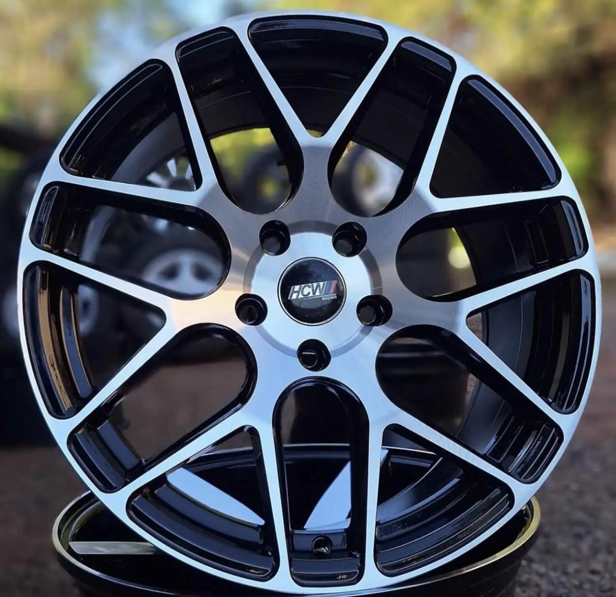 4 LLANTAS ARO 17 X 8.5"